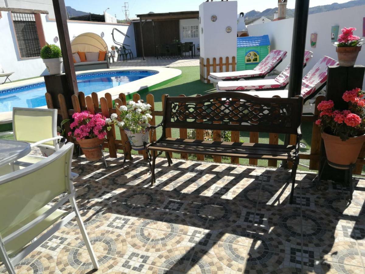 Villa La Casita De Madera Ardales Exterior foto