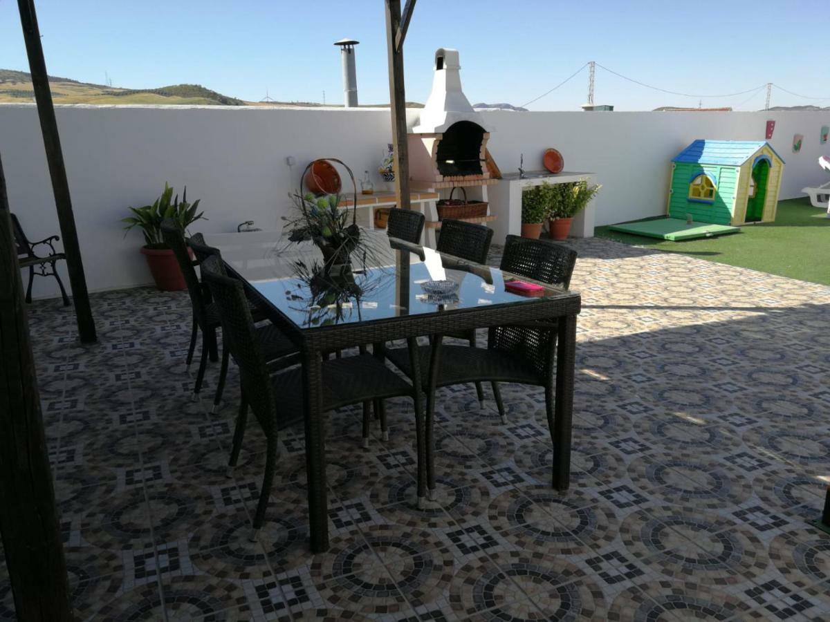 Villa La Casita De Madera Ardales Exterior foto