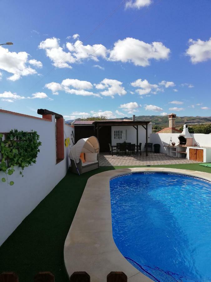 Villa La Casita De Madera Ardales Exterior foto